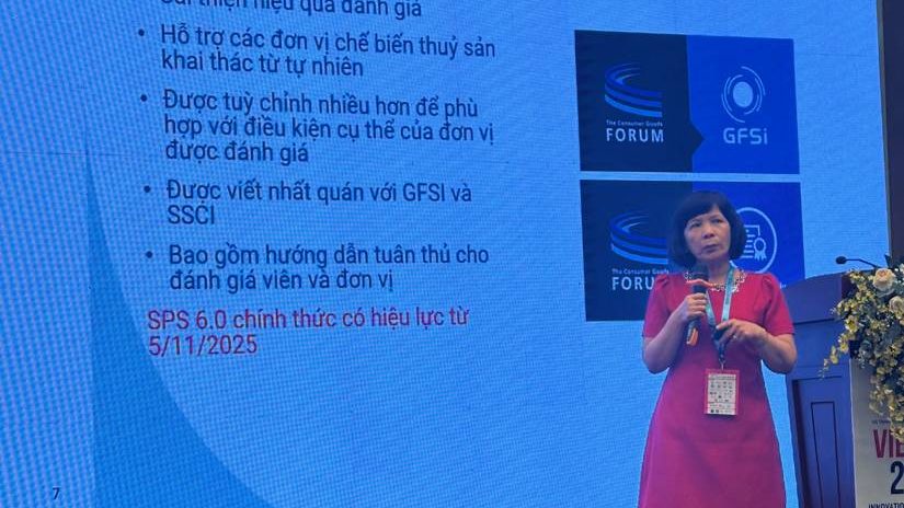 Bà Nguyễn Thị Thanh Bình trình bày tại VietFish 2026